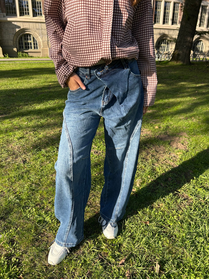 Lina Wide Leg Jeans